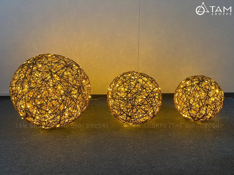 Trái châu Noel thép quấn đèn Led cỡ lớn [Nhiều cỡ - tỉ mỉ] TRAICHAU-42